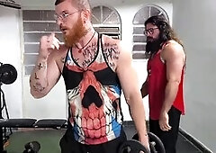 Getting frisky at the gym with the muscle Viking CarmonaOficial