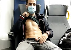 Mi Masturbo in Treno