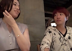 0010517_ナンパ 美魔女 おっぱいなどが含まれている