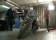 German Bdsm Sex Slave Licking Pussy And Drinking Piss