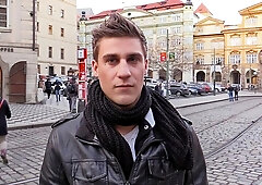 Bubble butt amateur wants to swallow cum as well