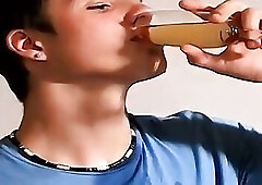 Gay slave drinking piss urinal and guys pissing mouth tumble Archi & Roma Guzzle-Fest!
