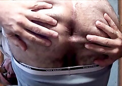 Perverted daddy shows off in public