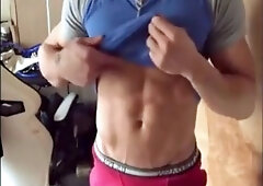 Muscle Hairy men: Eddyfitt's Magnificent Twunk Showoff