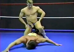 Hot Wrestling Men : Arnold vs Harte