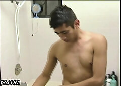 Solo Latino Fledgling Finishes Off