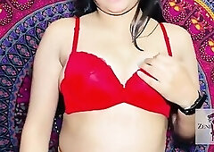 BHABHI NE CAMERAMAN KA LUND CHUT ME LIYA