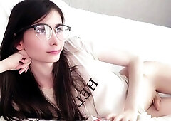 Amateur Asian Ladyboy Masturbates her Anus