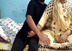 Neighbor Guy Fuck Pakistani Hot Aunty At Her House - Desi Sex (aria Mia)