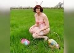 The rabbit hunt for bunny Carina is on