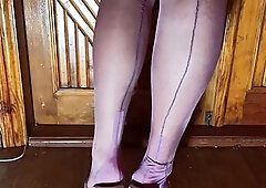 Enjoyable vagina in pink nylons, NylonKissa