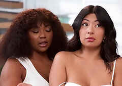 Avery Jane, Cami Strella And Freya Parker In Straight Seduction Therapy