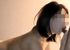 Amateur milf doing a blowjob ending in a facial