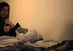 Sonia and Jorge are coworkers, and raunchy tension arises between 'em when they begin chatting, and Jorge sends her shlong photos to prove that n