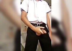 Thai students secretly tugjob