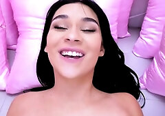 LANewGirl Episode Delilah Dagger WRB