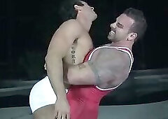 Xavier Muscle vs Enzo