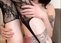 who's this sexy femboy?