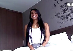 Large Butt Lalin girl Picked Up & Screwed In Her Hawt Snatch - CARNE DEL MERCADO