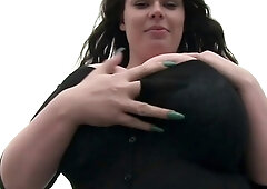 Big Natural Tits - Gina G - BustyBritain