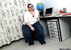 Plump coach banged by student instead of lesson