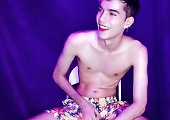 LustForBoys.com: Very hot Henry Evans playing with sex toys