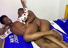 Homemade action featuring young and old amateurs in steamy encounters