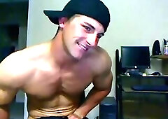 Southern Muscle Hunk Solo Cam-Show