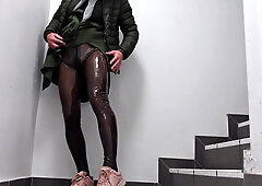 Pee in Spandex stocking with zip strip ? dense ?