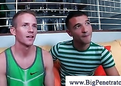 Cutes guys cudcling knowing eachothers bodies