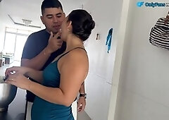 Stepmom Marasexxxx shows off her big ass and gets a creamy anal invasion