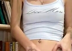 kira_mia - Live Webcam Show 2026-09-03