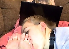 Retro lesbian foot fetish