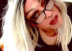 Smoking Fetish Goddess Marilyn