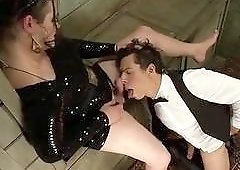 Lusty tranny fucks and jerks a bartender in the back