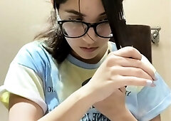 Brunette Solo Webcam Masturbation