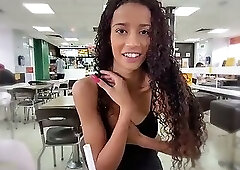 She offered her ass in exchange for a Big Mac - Manoella Fernandes