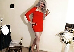 Horny Hot Blond Mileena on Maolo's Channel Flirty Pleasure!