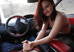 Girlfriend Was Not Against Getting Naked In A Car For Pleasure