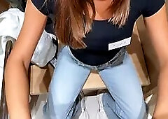 (DIA ITA) I FUCKED a SALESWOMAN IN THE FITTING ROOM and FUCKED her ASS after her shift
