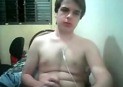 Boy Brasileiro Gozando