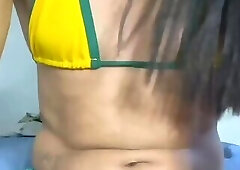 I love jerking off to my fans in a bikini