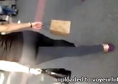 Nice fat ass white girl in spandex