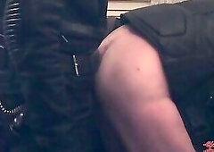 - Un cul bien dosé par master cuir part. 1