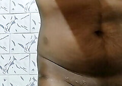 Tamil Shemale show herself