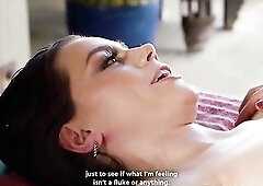 Hawt Massage Leads To Explosive Lesbo Scissoring