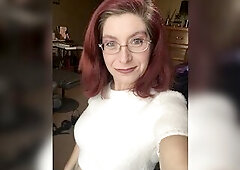 A gentleman from here requested a custom movie scene of me in seamless, silky, sheer hose, playing with myself and squirting throughout. I made quite 