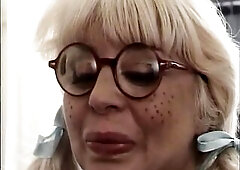 Pierino la Peste (1999) cast - Angelica Bella ,Giovanna Sibilla ,Janka ,Jeanette la Douce , Veronica Bella , Manya , Valeria Dori , Maurizio Hogan , A