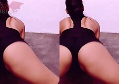 Dancing Twerk Before A Delicious Squirt