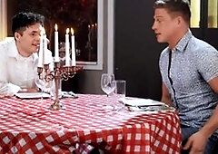 Men: Waiter Wanks on Watchful Date